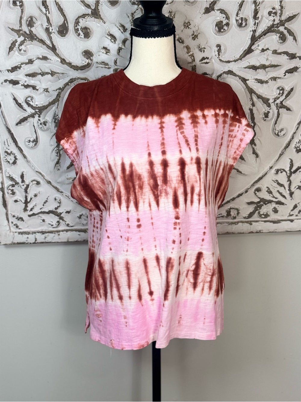Universal Thread Pink Brown Tie Dye T-Shirt Size M NWT Target